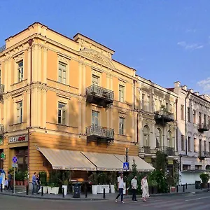 https://atoneli.alltbilisihotels.com